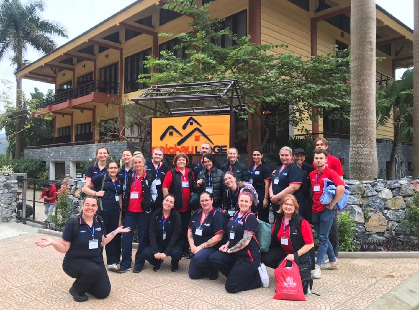 GRIFFITH UNIVERSITY NURSING & PHYSIO VIETNAM JANUARY 2024 (GROUP E